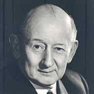 Sir Clive Loehnis